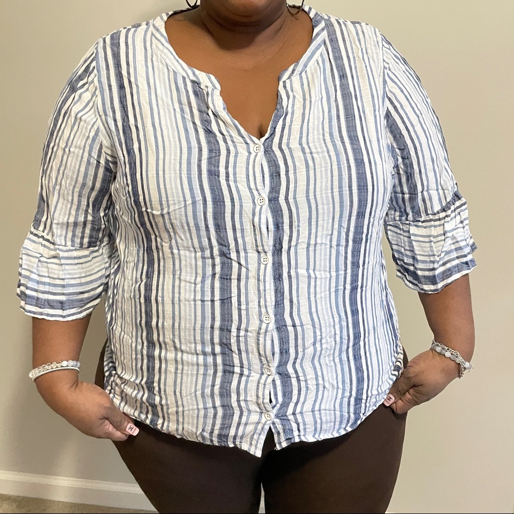 Shades of Blue| Button Down